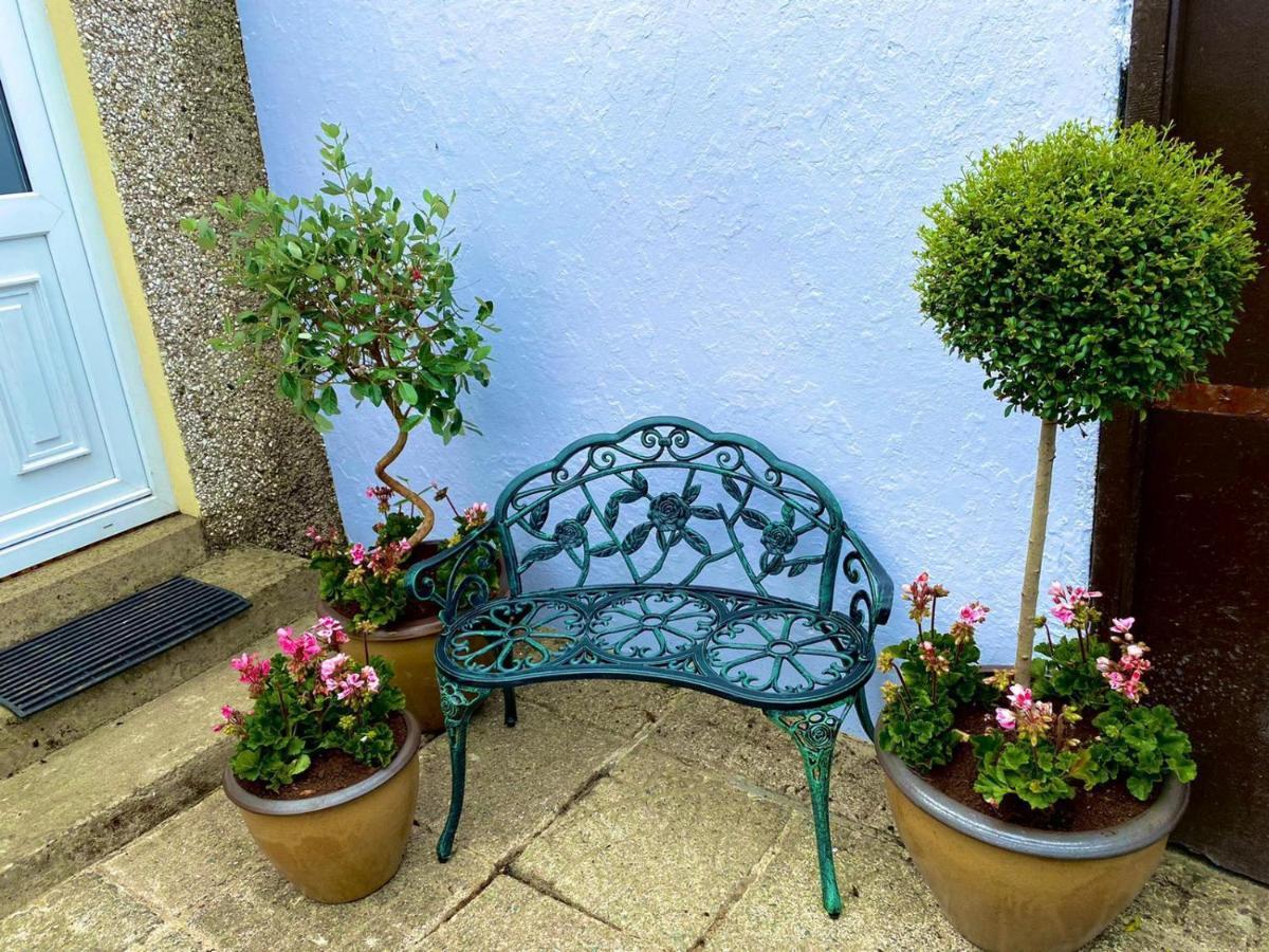 Rose Cottage: Delightful 4 Bedroom Detached Home Portrush Exterior foto