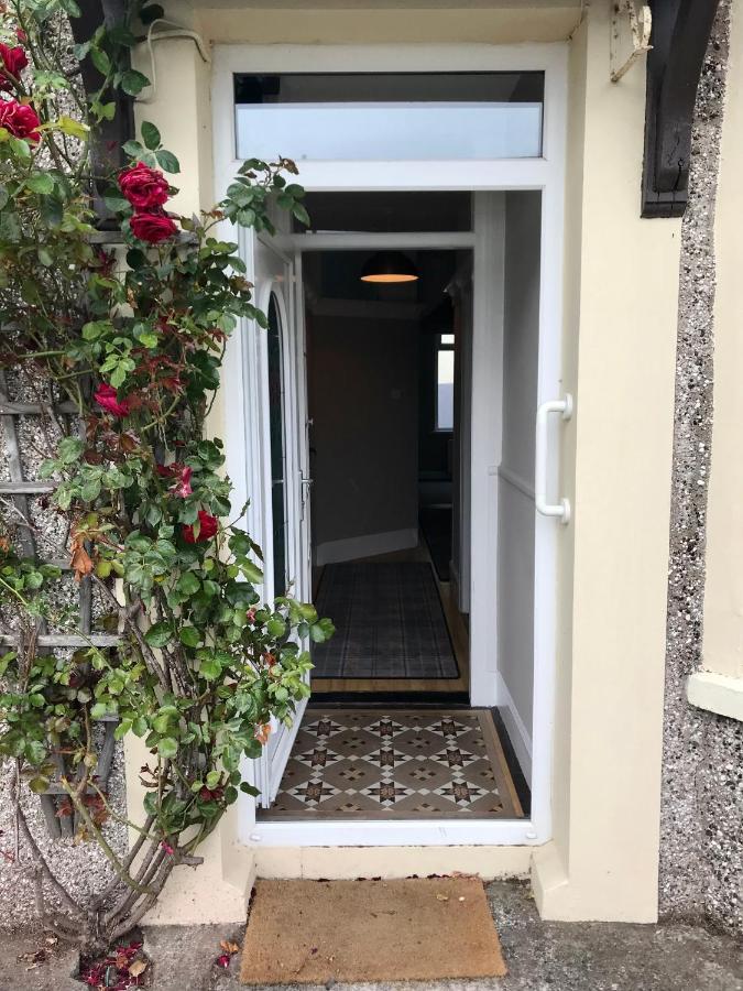 Rose Cottage: Delightful 4 Bedroom Detached Home Portrush Exterior foto